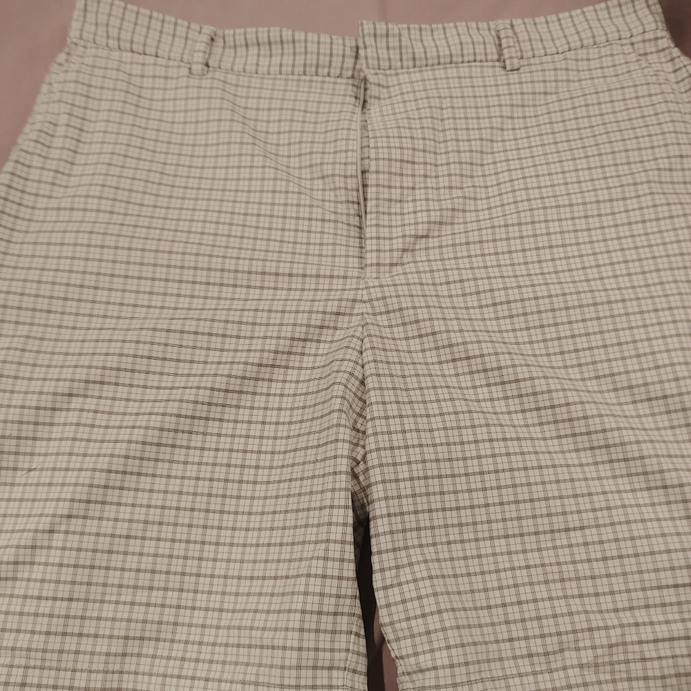 Walter Hagan Golf Shorts Size 38